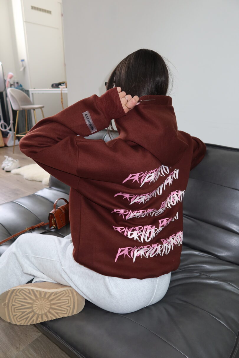 PRIORITY PAINT HOODIE - DARK BROWN - Image 6