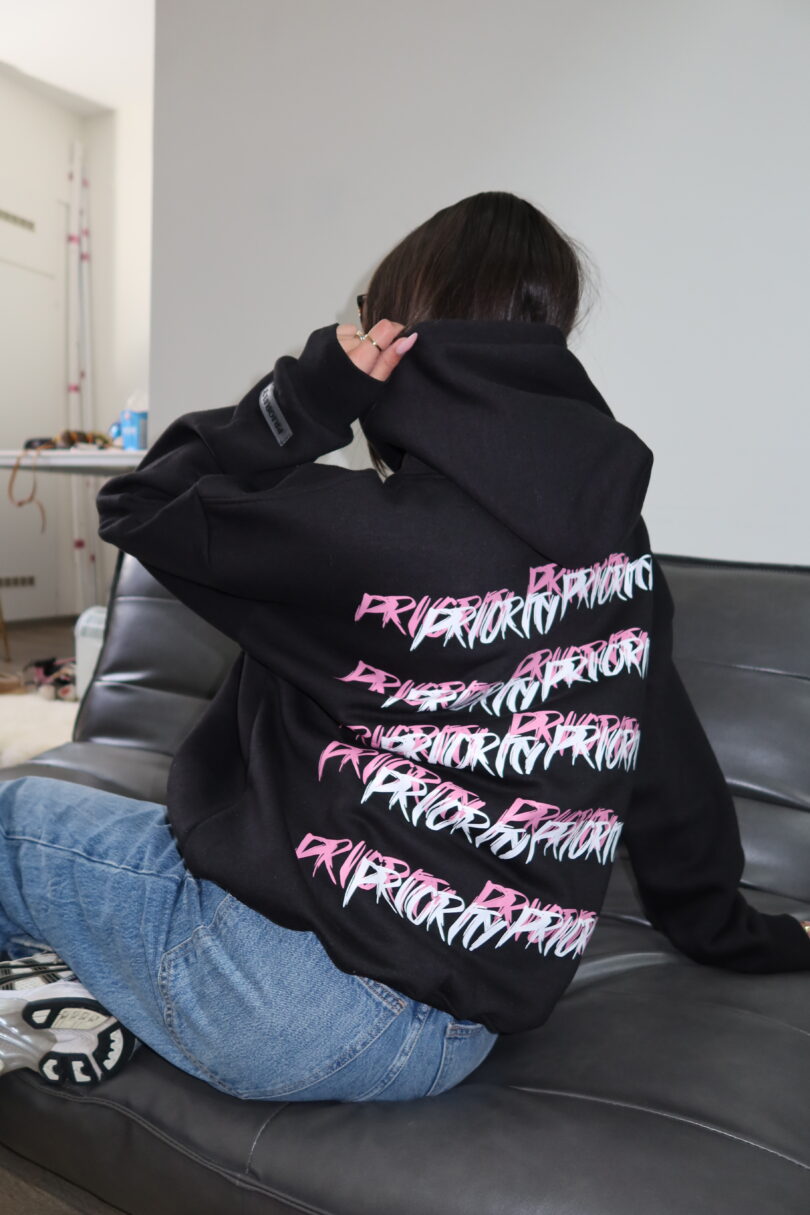 PRIORITY PAINT HOODIE - BLACK - Image 7