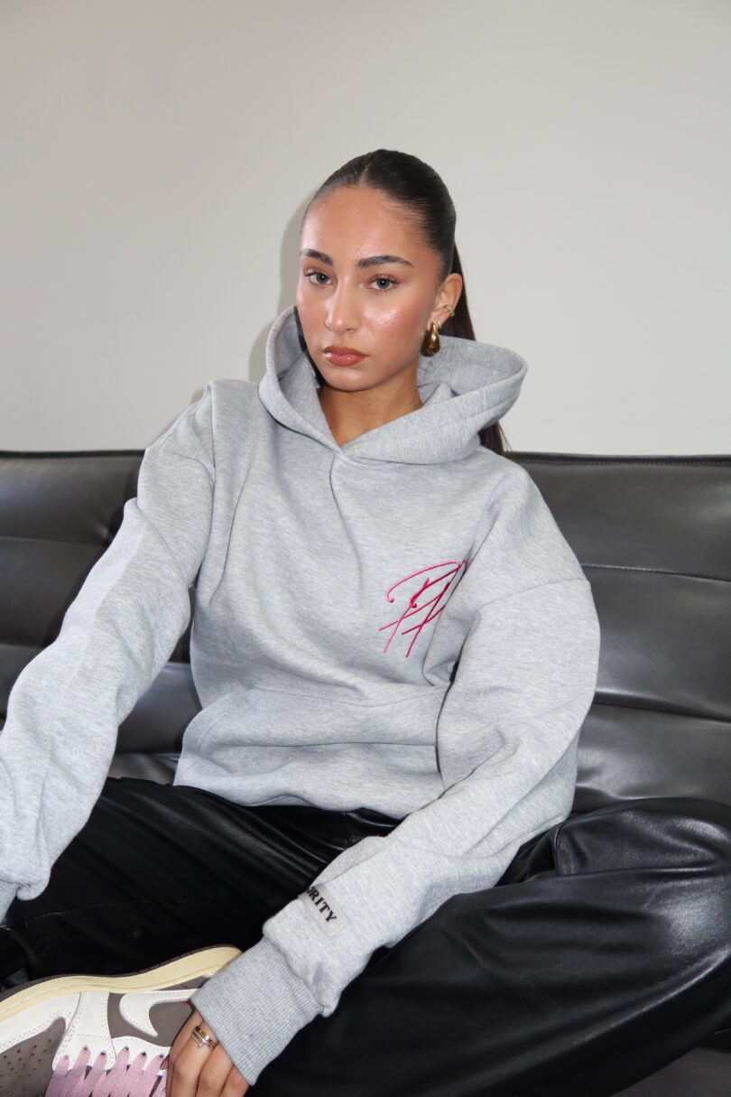 PRIORITY SIGNATURE HOODIE - MELANGE GRAY - Image 14