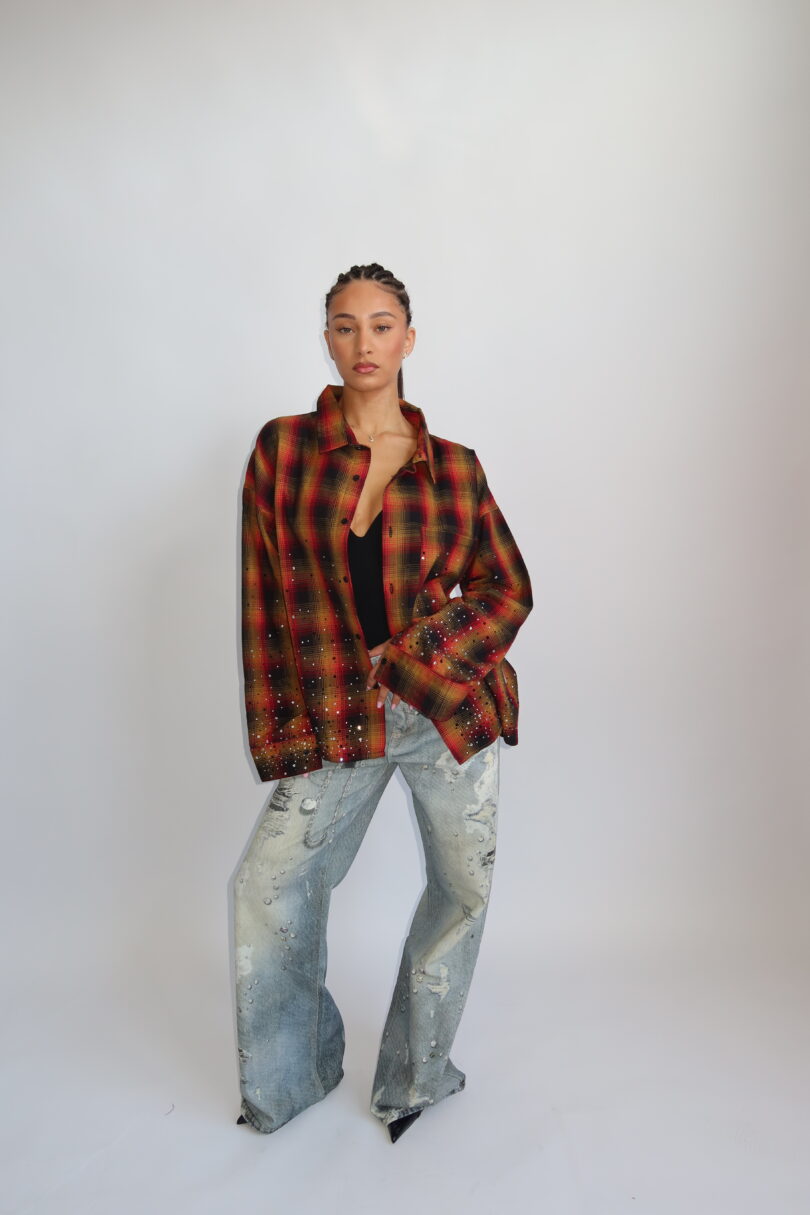 PRIORITY - TOKYO COLLECTION AW25 - TOKYO RHINESTONE OVERSIZED BLOUSE - Image 4