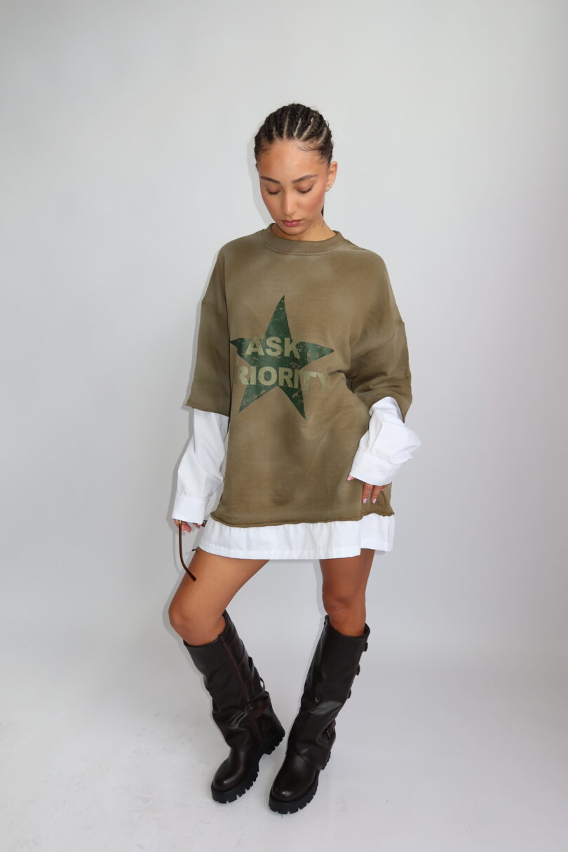 PRIORITY - TOKYO COLLECTION AW25 - EXTRA OVERSIZED BLOUSE LONGSLEEVE - WASHED KHAKI