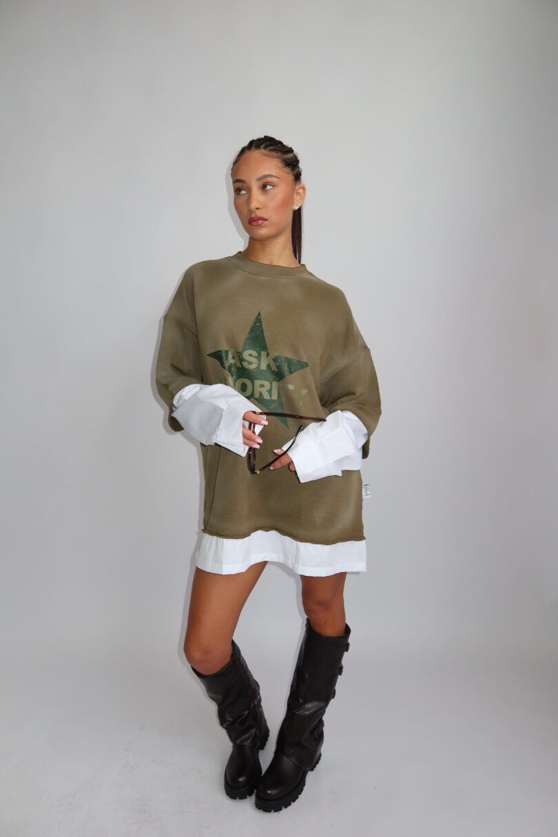 PRIORITY - TOKYO COLLECTION AW25 - EXTRA OVERSIZED BLOUSE LONGSLEEVE - WASHED KHAKI - Image 8