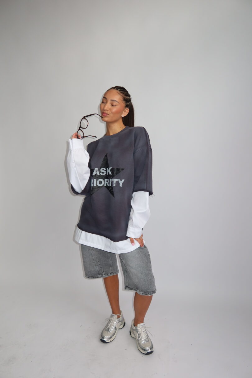 PRIORITY - TOKYO COLLECTION AW25 - EXTRA OVERSIZED BLOUSE LONGSLEEVE - WASHED GRAY - Image 4