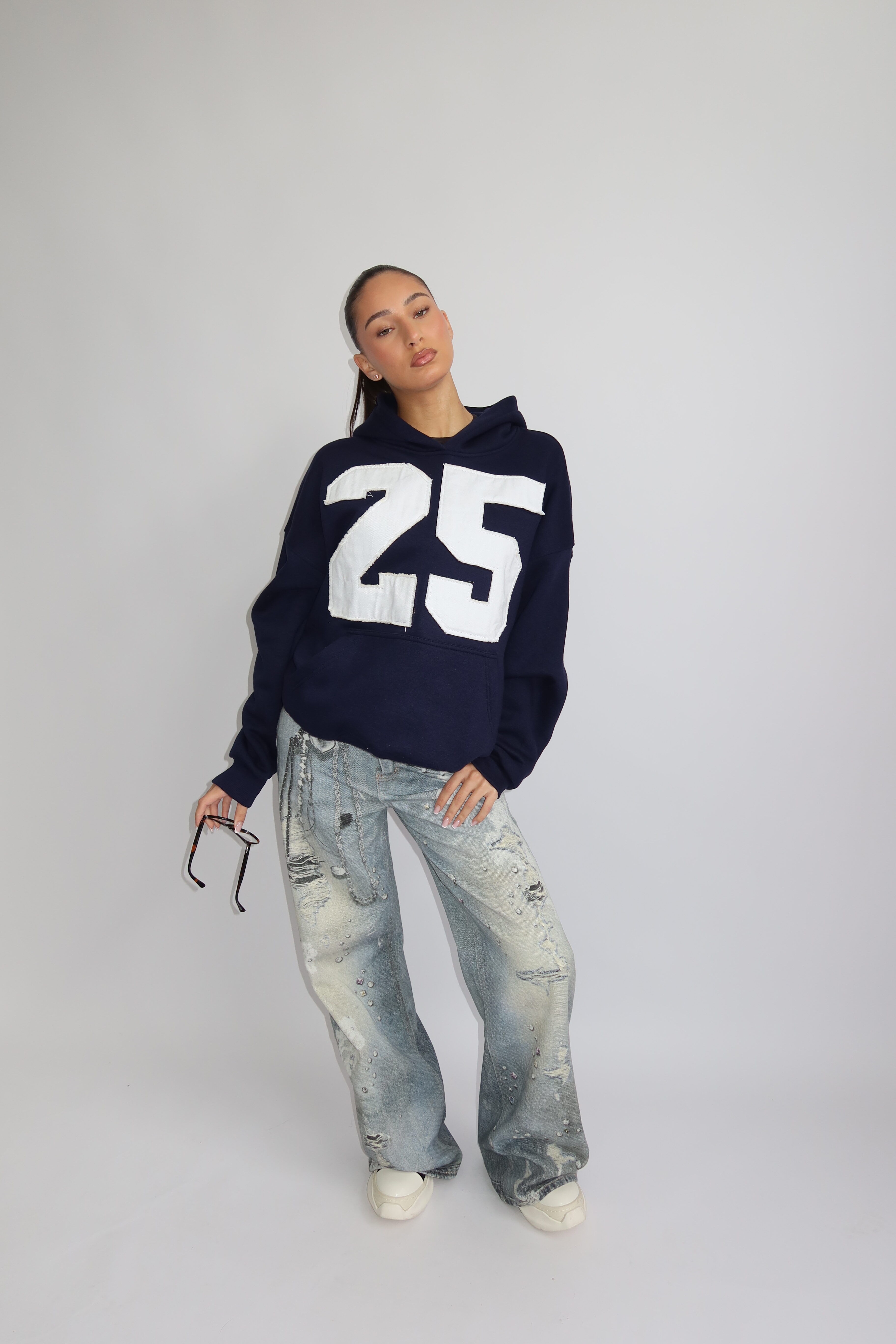 AW25 - PRIORITY ICONIC 25 HOODIE - NAVY - Image 5
